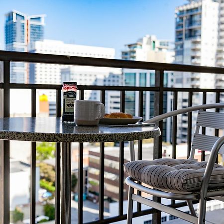 Central City Exclusive Apartments เพิร์ท ภายนอก รูปภาพ