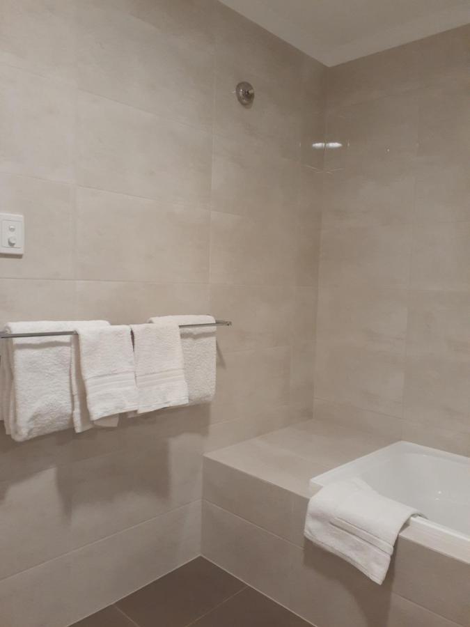 Central City Exclusive Apartments เพิร์ท ภายนอก รูปภาพ